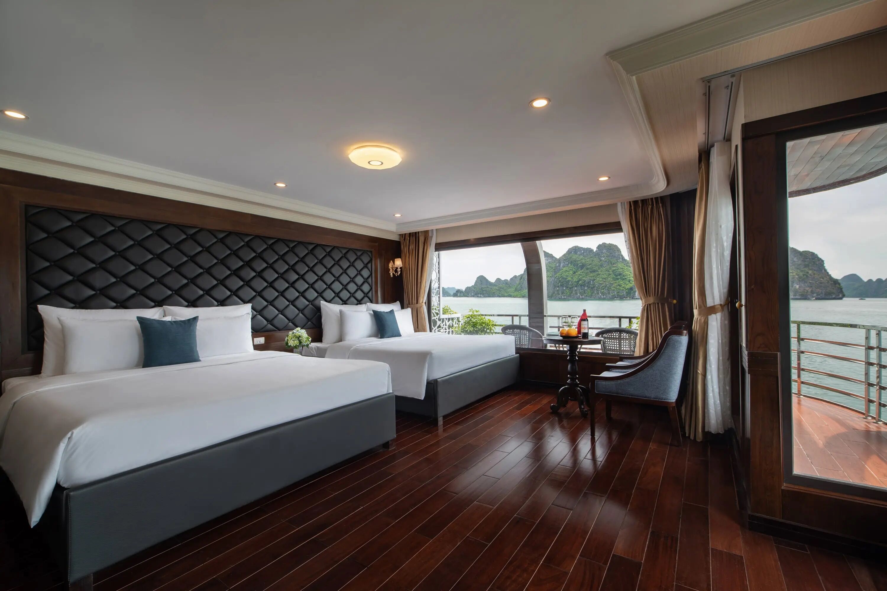 Begin your cruise day with La Pandora’s tranquil ambiance
